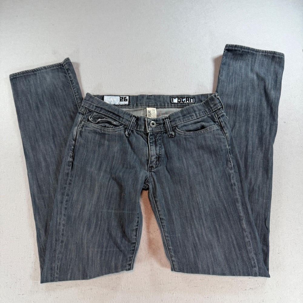 Logan Women's Straight Leg Jeans Gray Dark Wash Size 26 USA Low Rise